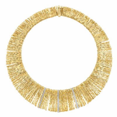 Lot 411 - Gold and Diamond Fringe Necklace