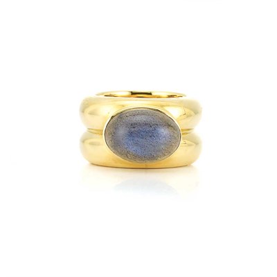 Lot 820 - Gold and Labradorite Band Ring, Elizabeth Locke