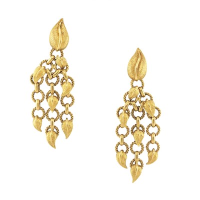 Lot 307 - Pair of Gold Fringe Earclips