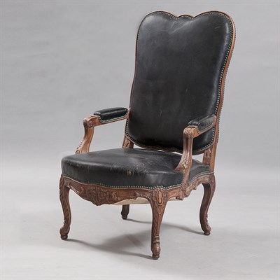 Lot 120 - Regence Style Carved Walnut Armchair