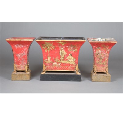 Lot 318 - Victorian Style Chinoiserie Decorated Tole...