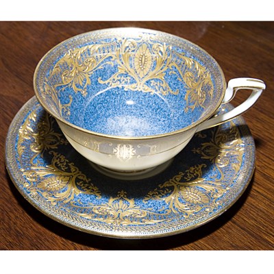 Lot 450 - Set of Sixteen Royal Worcester Porcelain...