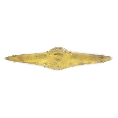 Lot 454 - Art Nouveau Foiled-Back Carved Glass Brooch, Lalique