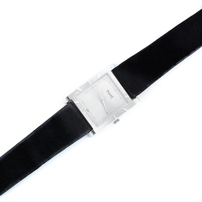 Lot 615 - White Gold Wristwatch, Piaget