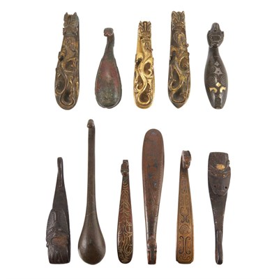 Lot 332 - Group of Eleven Chinese Bronze Belthooks 19th...