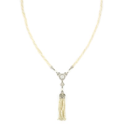 Lot 536 - Edwardian Platinum, Seed Pearl & Diamond Sautoir