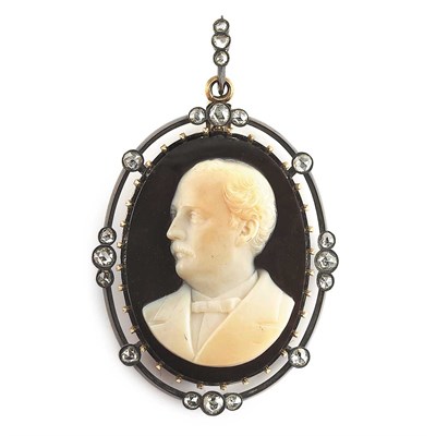 Lot 346 - Antique Gold, Silver, Hardstone Cameo and Diamond Pendant-Brooch