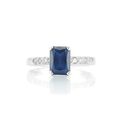 Lot 311 - White Gold, Sapphire and Diamond Ring
