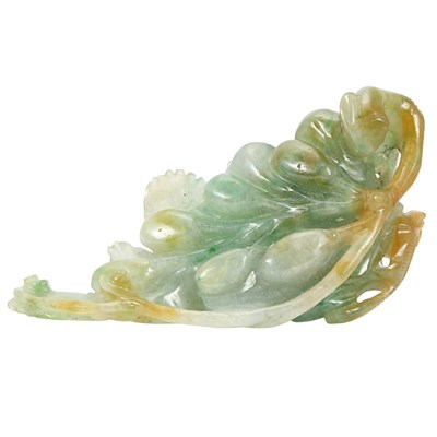 Lot 154 - Chinese Jadeite Pendant Carved with a squirrel...