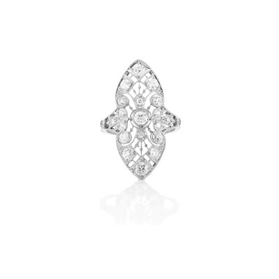 Lot 329 - Edwardian Platinum and Diamond Filigree Ring