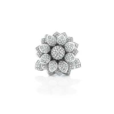 Lot 315 - White Gold and Diamond Flower Ring