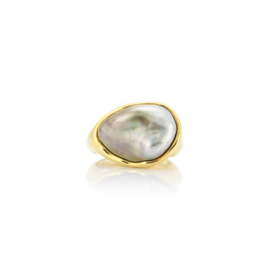 Lot 93 - Gold and Gray Baroque Cultured Pearl Ring, Tiffany & Co., Elsa Peretti