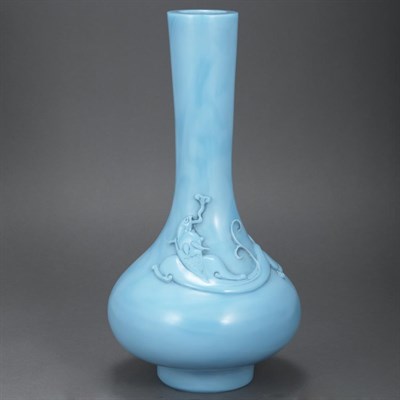 Lot 463 - Chinese Turquoise Glass Vase The body of squat...