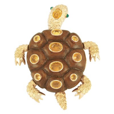 Lot 97 - Gold, Carved Wood and Citrine Turtle Clip-Brooch