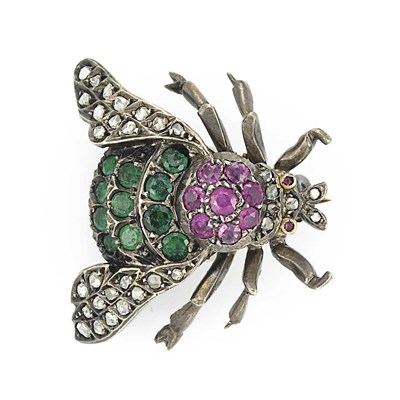 Lot 564 - Antique Silver, Gold, Diamond, Ruby and Emerald Bug Pin