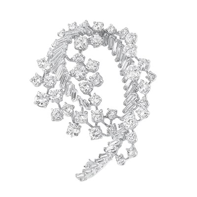 Lot 183 - Diamond Clip-Brooch