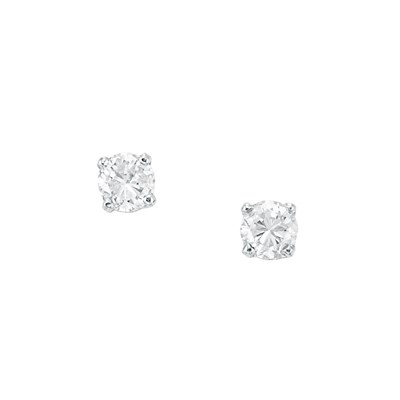 Lot 629 - Pair of Diamond Stud Earrings