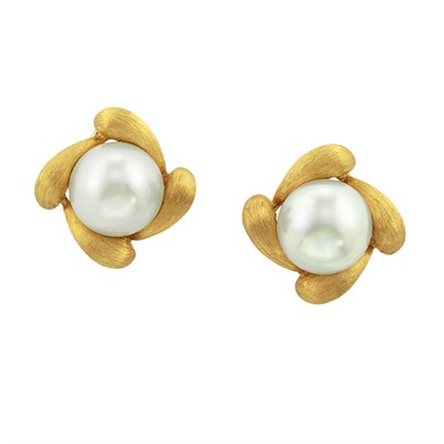 Lot 392 - Pair of Gold and Cultured Pearl Earclips, Henry Dunay