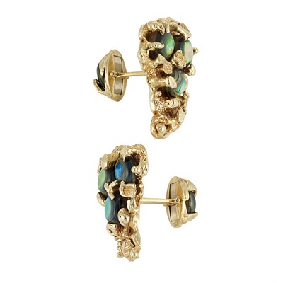 Lot 67 - Pair of Gold and Black Mother-of-Pearl Cufflinks, Arthur King