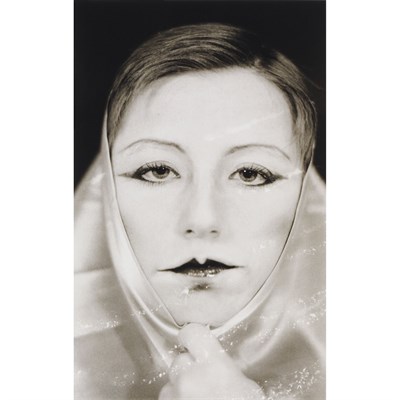 Lot 34 - SHERMAN, CINDY (b. 1954) [Untitled], gelatin...