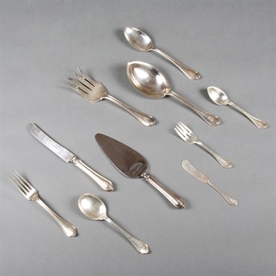 Lot 167 - Towle Sterling Silver Flatware Service Total...