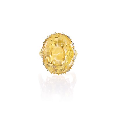 Lot 492 - Gold, Yellow Sapphire and Diamond Ring