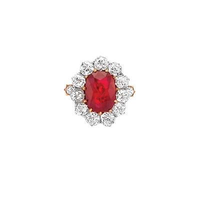 Lot 671 - Antique Gold, Platinum, Ruby and Diamond Ring