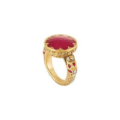 Lot 424 - Indian Gold, Foiled-Back Ruby and Diamond Ring