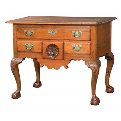 Lot 157 - Chippendale Walnut Dressing Table Philadelphia...