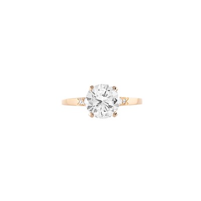 Lot 367 - Gold and Diamond Ring