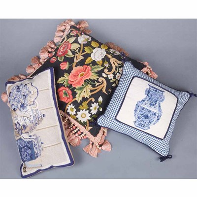 Lot 172 - Group of Pillows