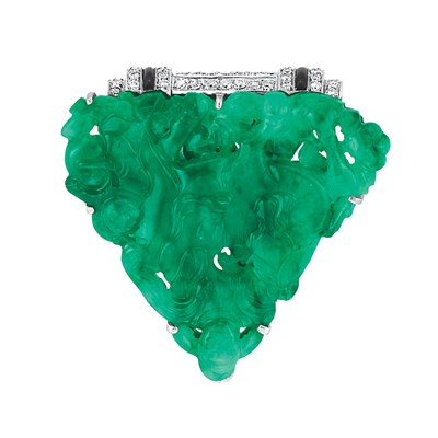 Lot 567 - Art Deco Platinum, Carved Jade, Diamond and Black Enamel Clip