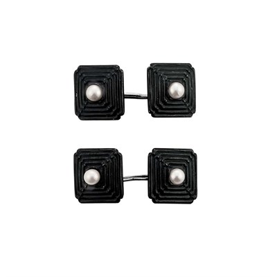 Lot 10 - Pair of Oxidized Steel and Split Pearl Cufflinks, Marsh's