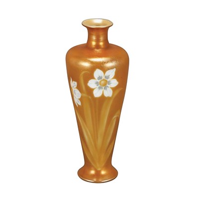 Lot 375 - Tiffany Wheel Carved Favrile Glass Narcissus...