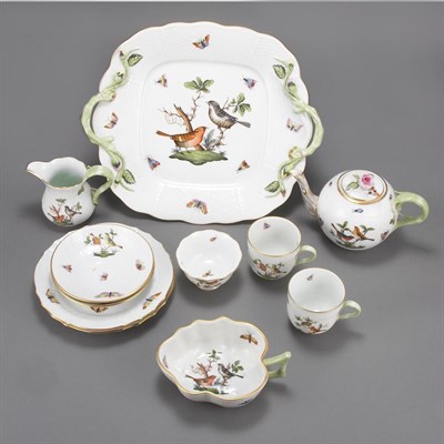 Lot 207 - Herend Porcelain Tete-a-Tete In the Rothchild...