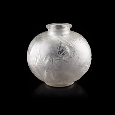 Lot 379 - R. Lalique Molded Glass Poissons Vase...
