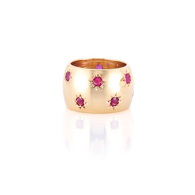 Lot 662 - Wide Gold and Ruby Band Ring