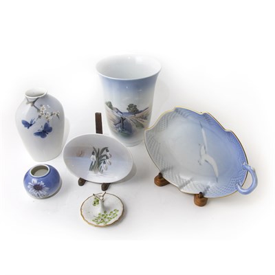 Lot 194 - Group of Six Danish Porcelain Table Articles