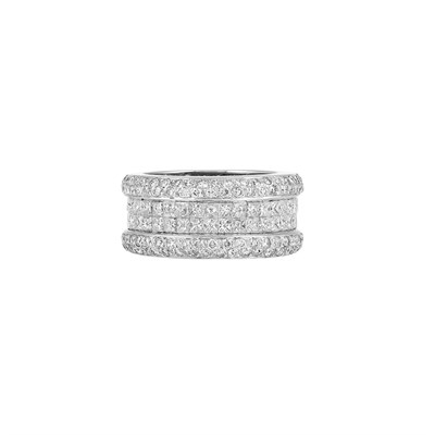 Lot 166 - White Gold and Diamond Band Ring