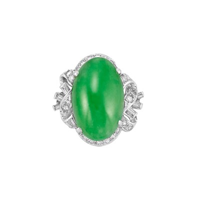 Lot 265 - Platinum, Jade and Diamond Ring