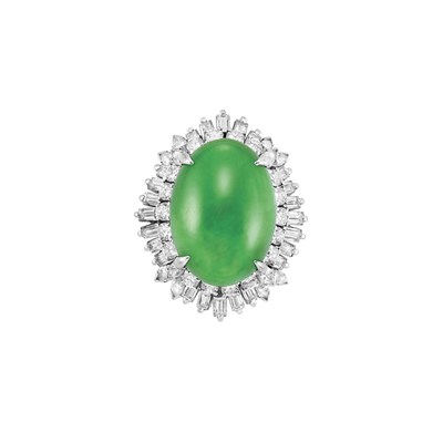 Lot 266 - White Gold, Jade and Diamond Ring