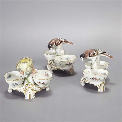 Lot 305 - Group of Five Samson Porcelain Sweet Meat...