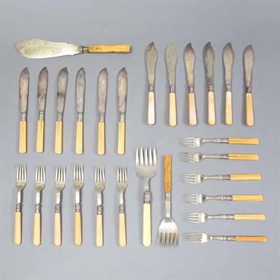 Lot 231 - Silver Plated and Bone Handled Dinner Party...