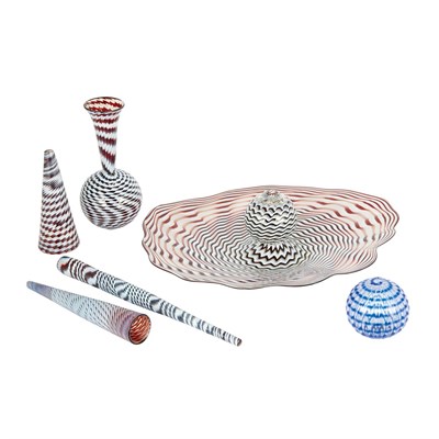 Lot 172 - Attributed to Dale Chihuly American, b. 1941...