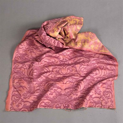 Lot 423 - Bolt of Vintage Fortuny Fabric