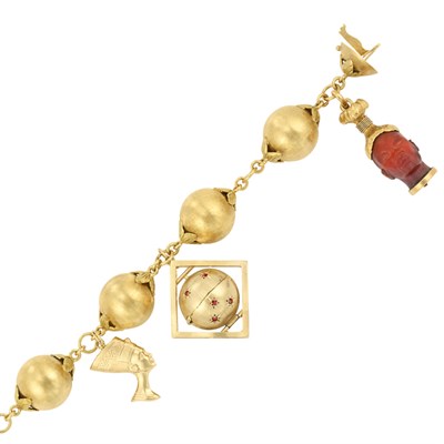 Lot 19 - Gold Bead Charm Bracelet