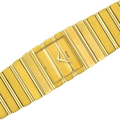 Lot 32 - Gentleman's Gold Wristwatch, Piaget