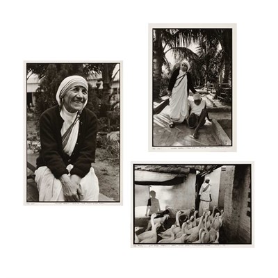 Lot 30 - MARK, MARY ELLEN (b. 1941) Group of three...