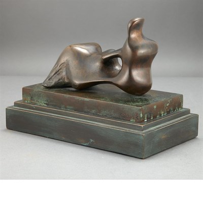 Lot 81 - Henry Moore