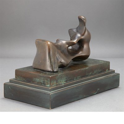 Lot 81 - Henry Moore